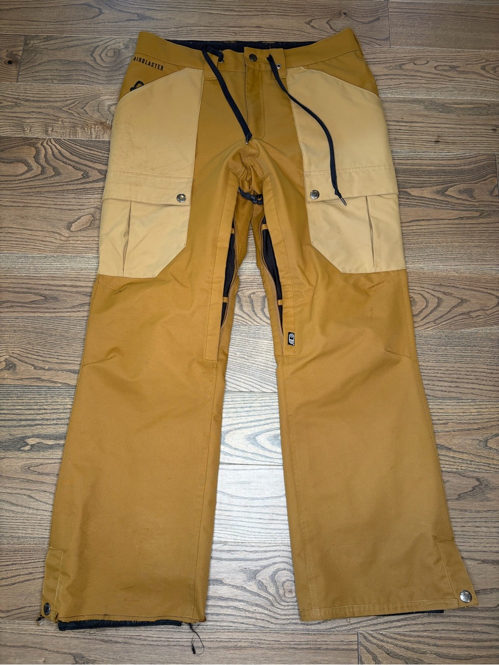 Airblaster Freedom Cargo Men’s Snowboard Pants
